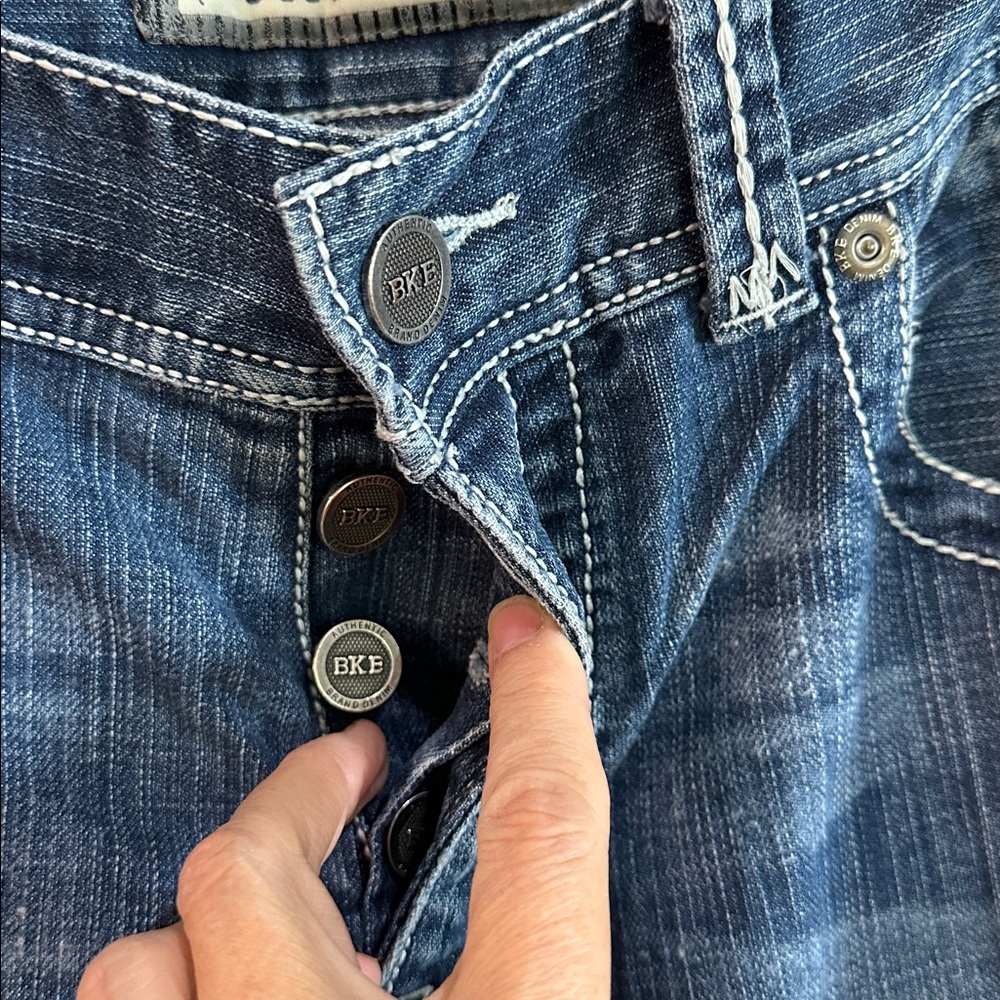 BKE Denim Justin Size 32S 3 Button Fly Flap Back Pockets Bootcut -E4 - Picture 3 of 13